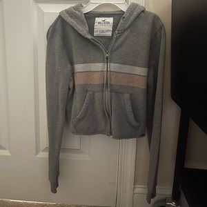 Hollister sweater SMALL